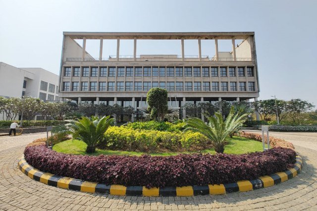 IIM-Raipur-1 IIM-Raipur-1